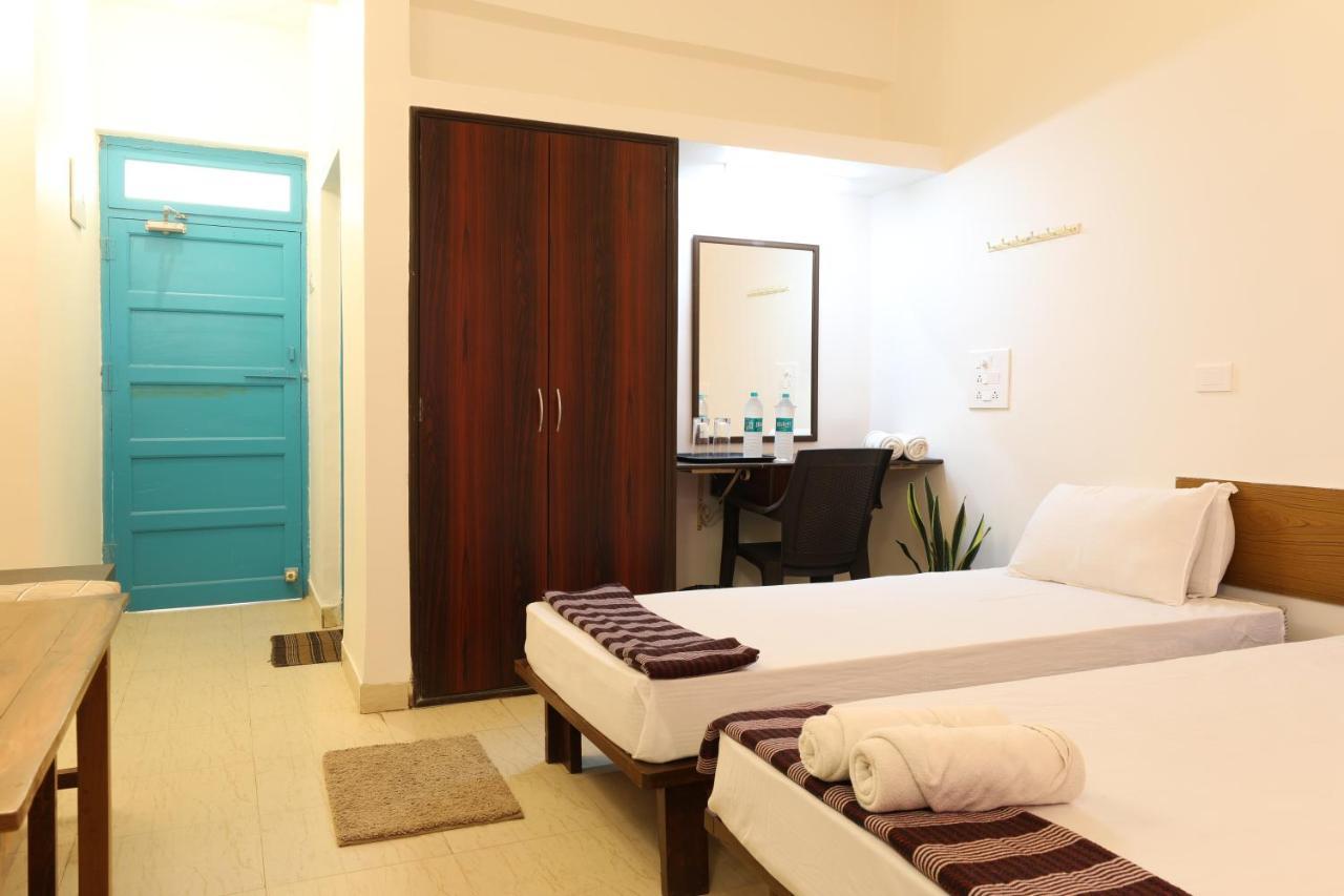 Teles Westend Hotel Marmagao Экстерьер фото